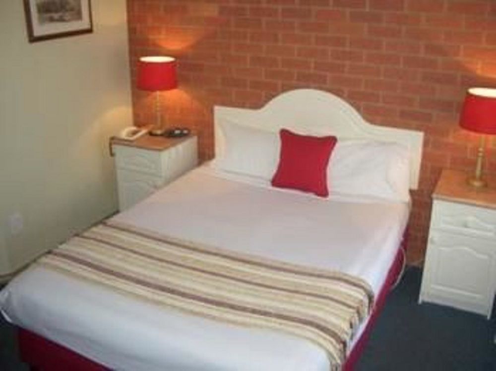Bendigo Goldfields Motor Inn Екстер'єр фото