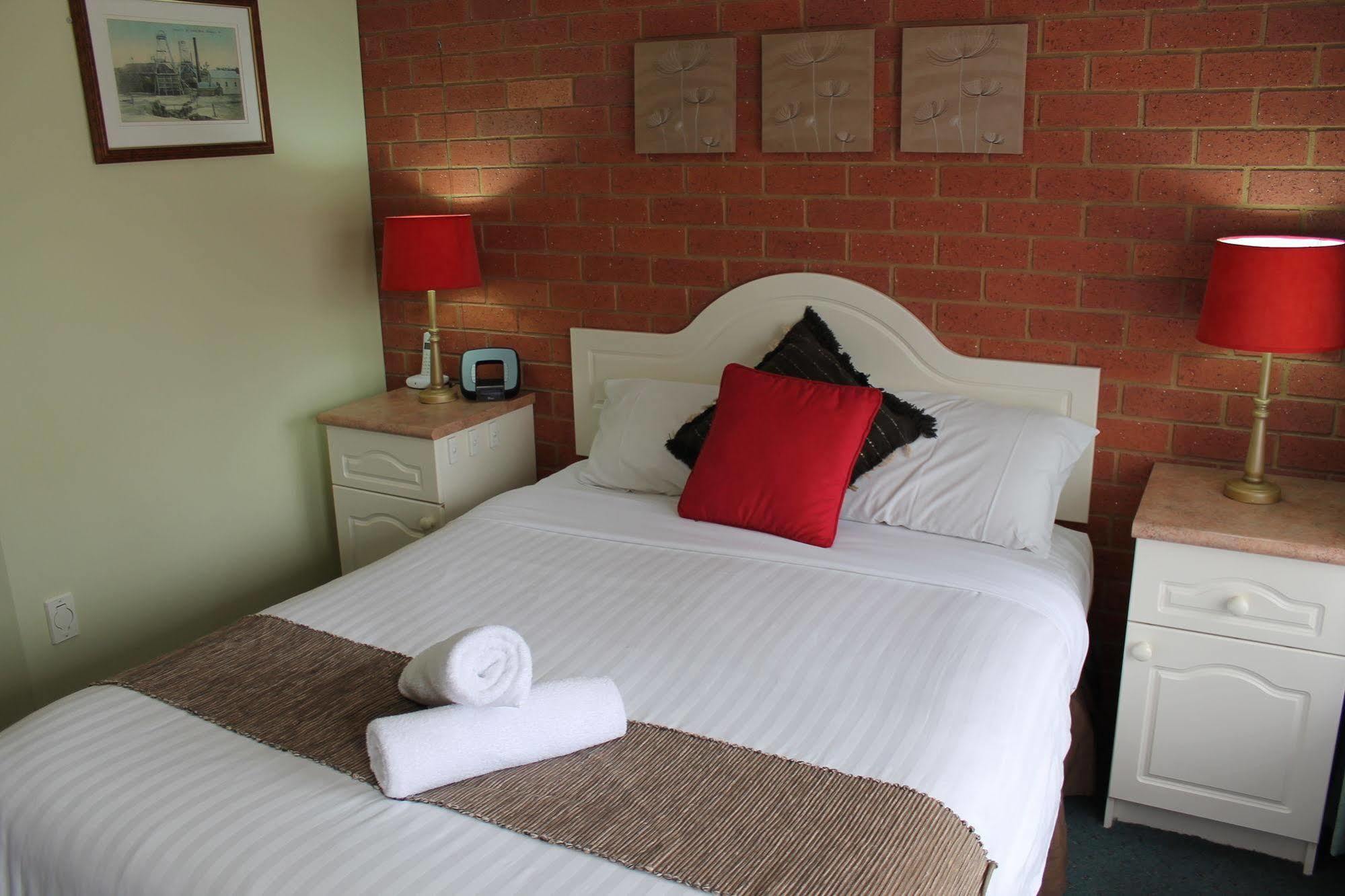 Bendigo Goldfields Motor Inn Екстер'єр фото