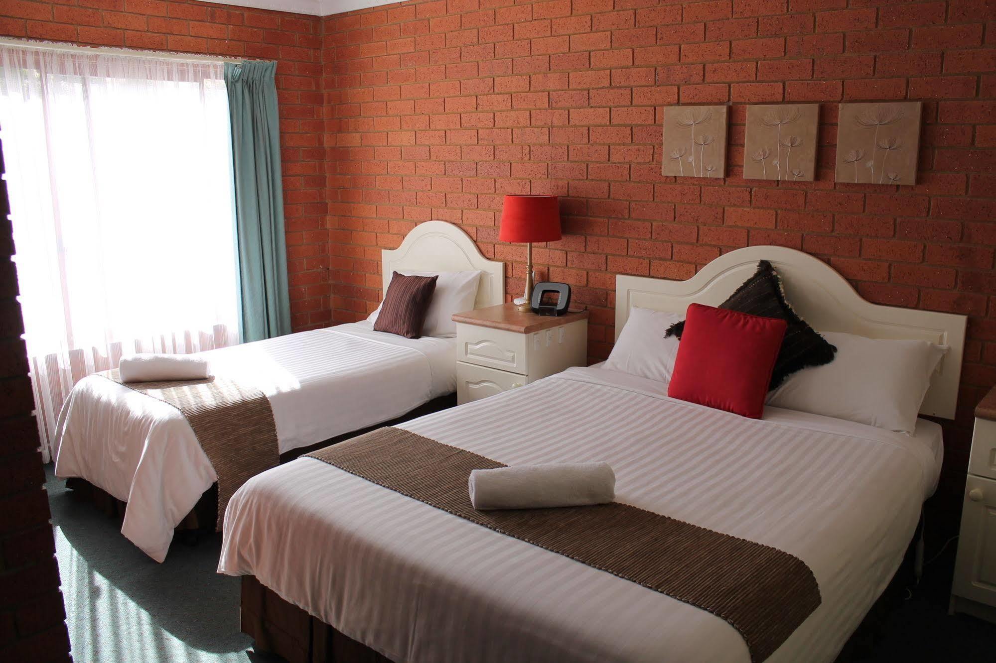 Bendigo Goldfields Motor Inn Екстер'єр фото