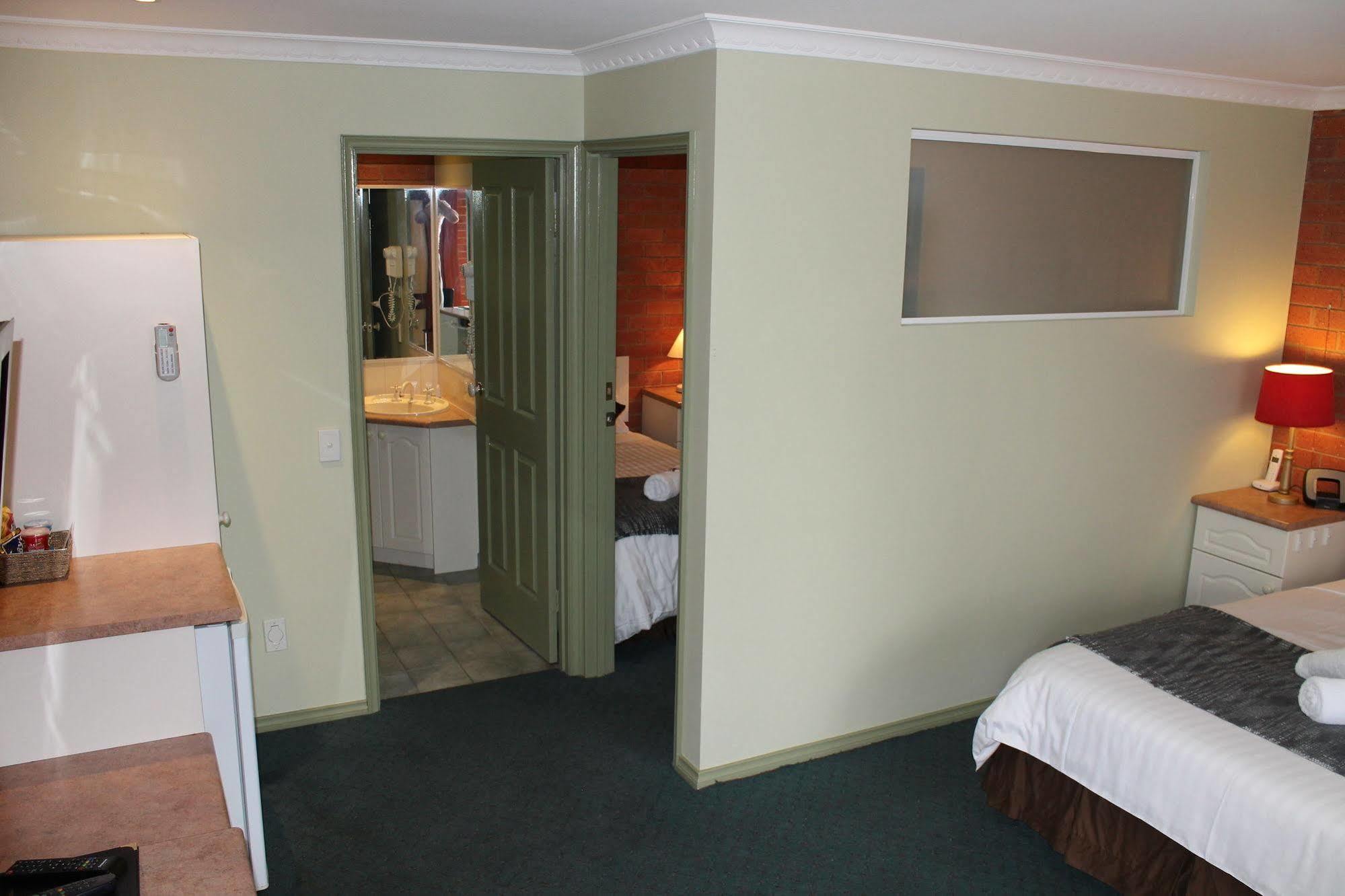 Bendigo Goldfields Motor Inn Екстер'єр фото