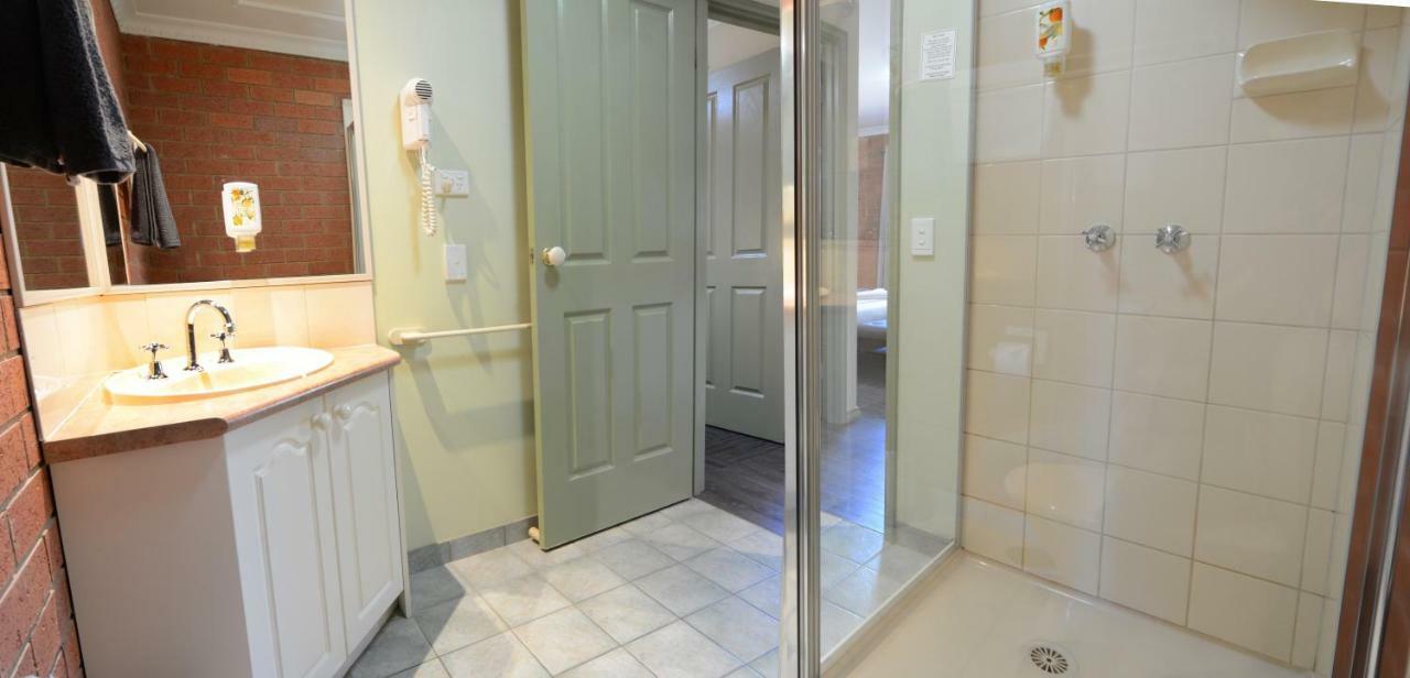 Bendigo Goldfields Motor Inn Екстер'єр фото